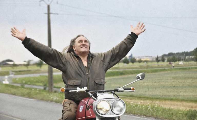 Mammuth: recensione del film di Benoĩt Delépine e Gustave Kervern Mammuth: recensione del film di Benoĩt Delépine e Gustave Kervern