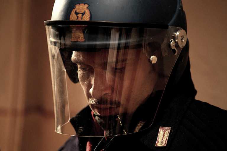 Diaz: recensione del film di Daniele Vicari Diaz: recensione del film di Daniele Vicari