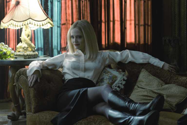 Dark Shadows: recensione del film di Tim Burton