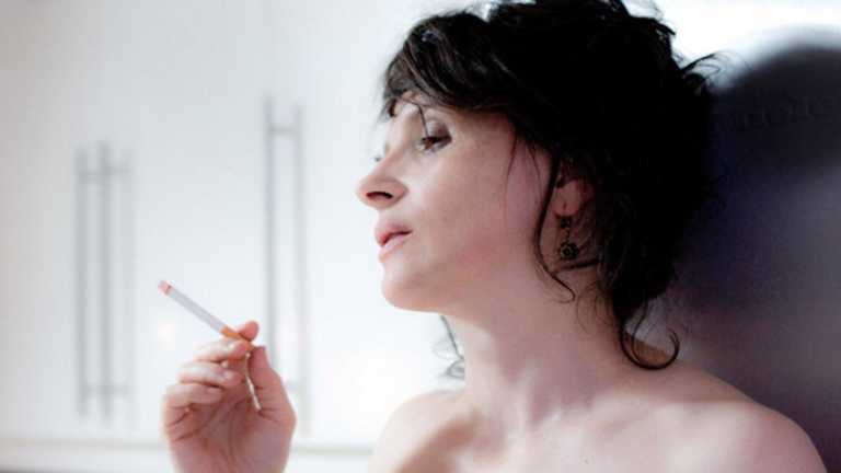 Elles: recensione del film con Juliette Binoche