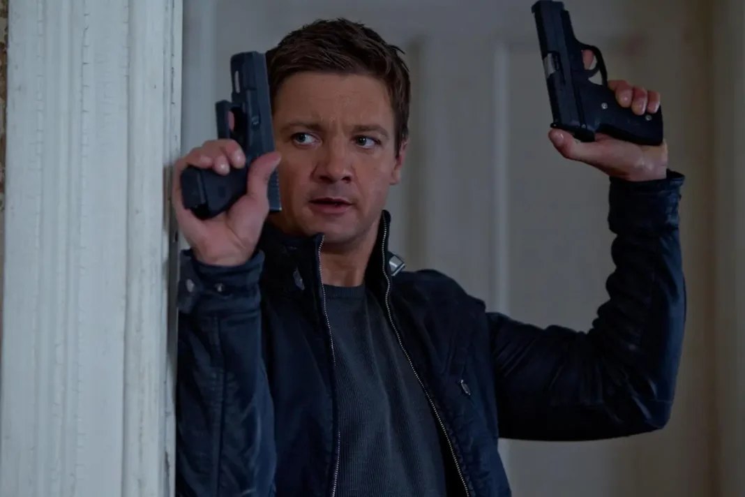 Jeremy Renner in The Bourne Legacy (2012) Jeremy Renner in The Bourne Legacy (2012)