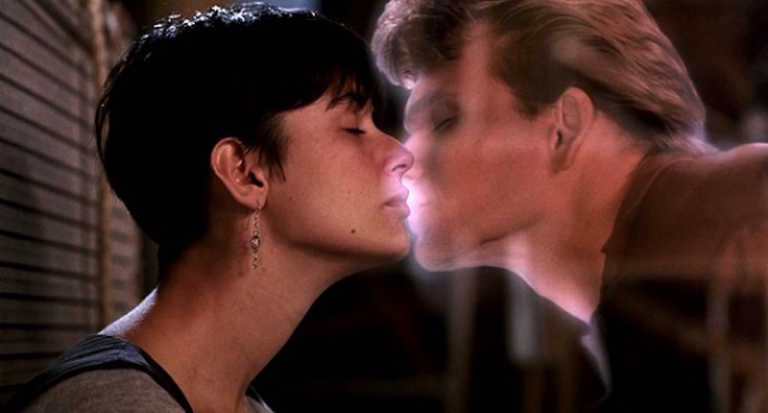 Ghost &ndash; Fantasma di Jerry Zucker con Patrick Swayze