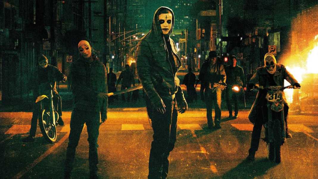 Anarchia - La notte del giudizio recensione Anarchia - La notte del giudizio