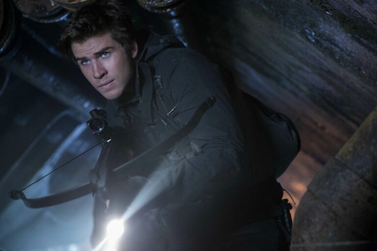 Liam Hemsworth: baciare Jennifer Lawrence? Disgustoso Liam Hemsworth: baciare Jennifer Lawrence? Disgustoso