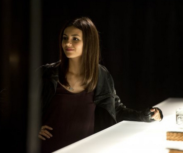 Eye Candy 1×01