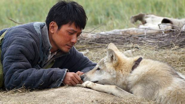Jean-Jacques-Annaud-L’ultimo-Lupo-Bifst