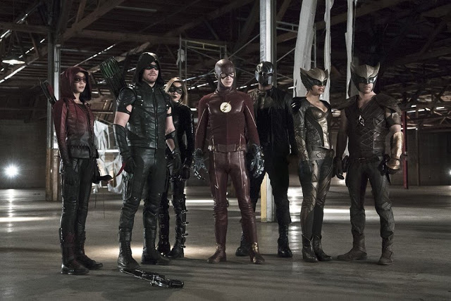 The Flash e Arrow: sinossi ufficiale dei due episodi crossover The Flash e Arrow: sinossi ufficiale dei due episodi crossover