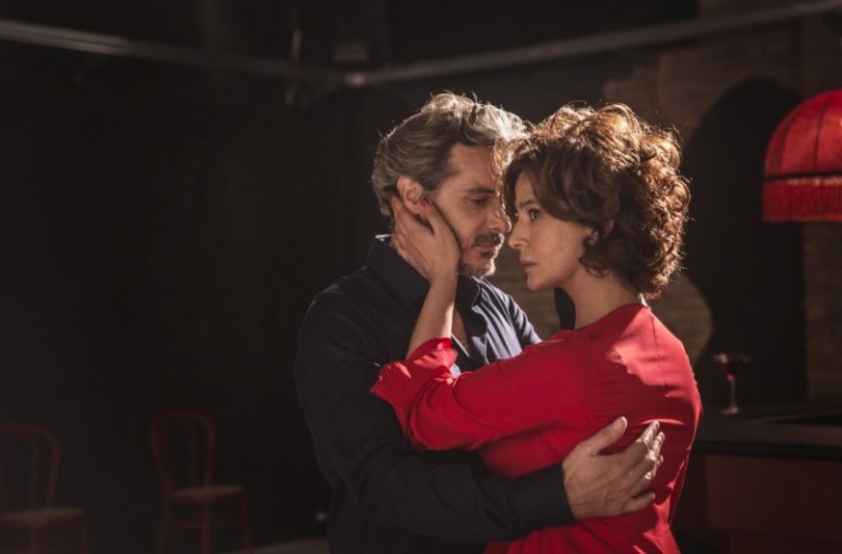 Assolo: nuove immagini dal film di e con Laura Morante Assolo: nuove immagini dal film di e con Laura Morante