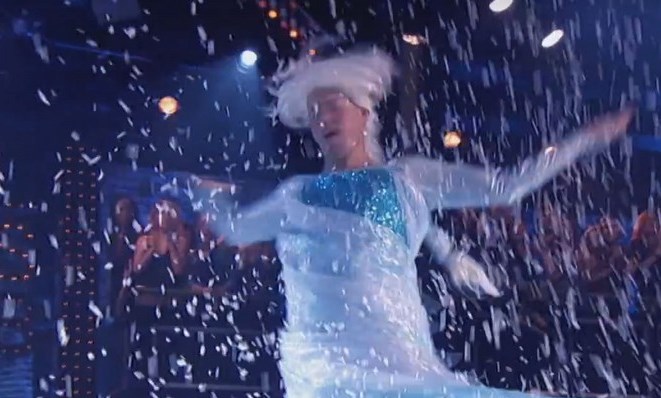 Channing Tatum si trasforma in Elsa per la Lip Sync Battle Channing Tatum si trasforma in Elsa per la Lip Sync Battle