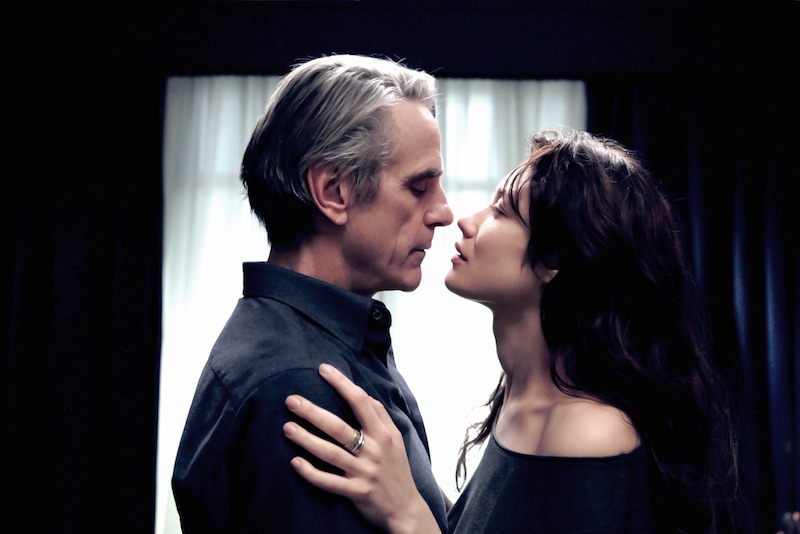 Olga Kurylenko nel primo trailer de La Corrispondenza di Giuseppe Tornatore Olga Kurylenko nel primo trailer de La Corrispondenza di Giuseppe Tornatore