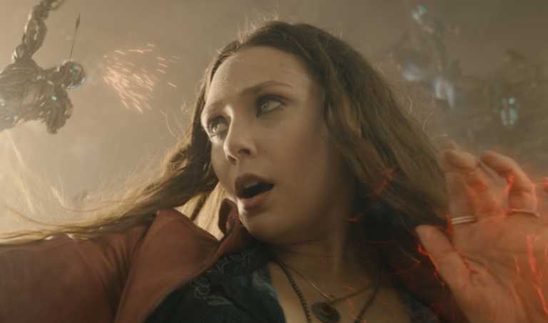 Captain America Civil War: Scarlet Witch non apparirà in tutto il suo potere Captain America Civil War: Scarlet Witch non apparirà in tutto il suo potere