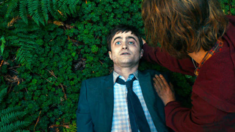 Swiss Army Man: video dal film scandalo con Daniel Radcliffe Swiss Army Man: video dal film scandalo con Daniel Radcliffe