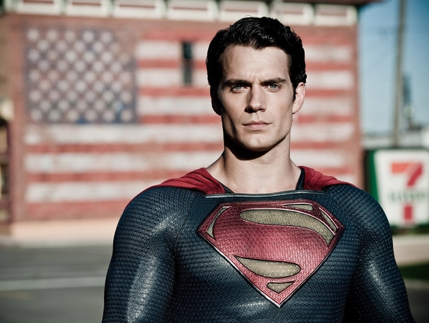 L'Uomo d'Acciaio: un costume inedito per Superman - Foto 