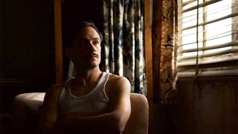 Neruda: trailer del biopic di Pablo Larrain Neruda: trailer del biopic di Pablo Larrain