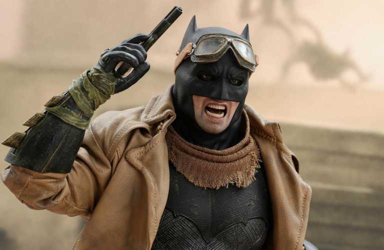 Knightmare Batman: l’action figure della Hot Toys Knightmare Batman: l’action figure della Hot Toys