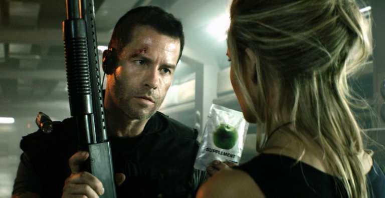 Luc Besson: il suo Lockout è un plagio di 1997 Fuga da New York Luc Besson: il suo Lockout è un plagio di 1997 Fuga da New York