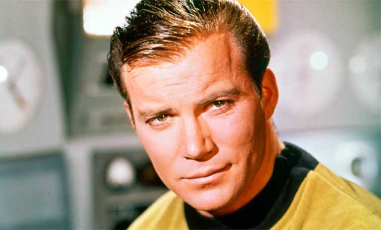 Star Trek: JJ Abrams sulla presenza di William Shatner nella nuova timeline Star Trek: JJ Abrams sulla presenza di William Shatner nella nuova timeline
