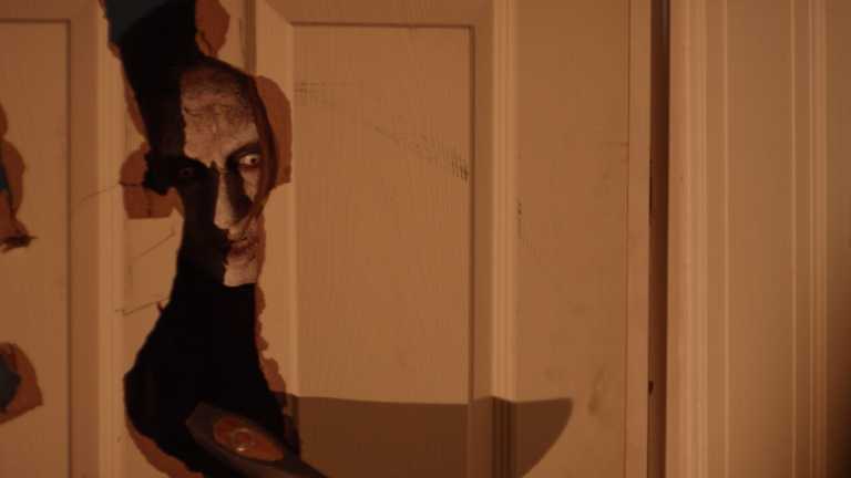 The Amityville Terror: trailer e immagini del nuovo film sul celebre franchise horror The Amityville Terror: trailer e immagini del nuovo film sul celebre franchise horror