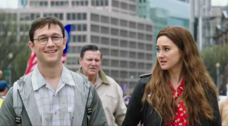 Snowden: Joseph Gordon-Levitt e Shailene Woodley nella prima clip Snowden: Joseph Gordon-Levitt e Shailene Woodley nella prima clip