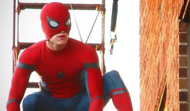 Spider-Man Homecoming: Tom Holland all’opera sul set nei nuovi video Spider-Man Homecoming: Tom Holland all’opera sul set nei nuovi video