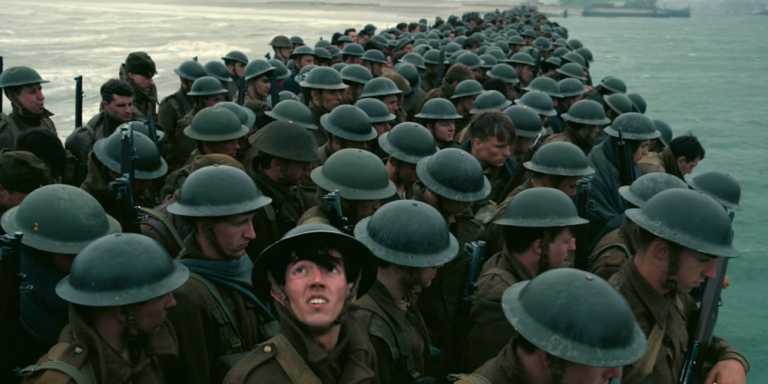Dunkirk: Fionn Whitehead nella nuova foto dal film Dunkirk: Fionn Whitehead nella nuova foto dal film
