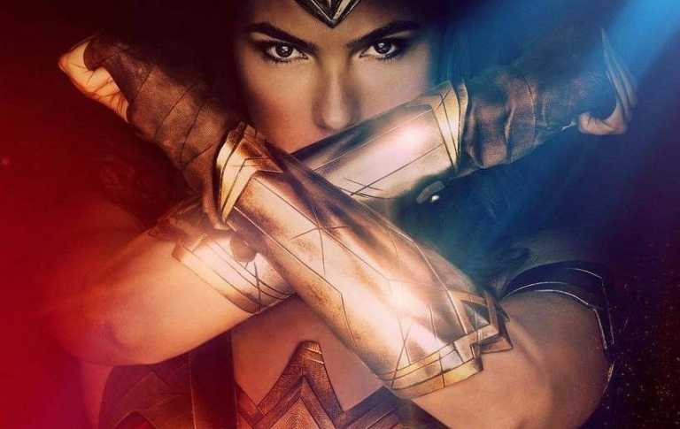 Wonder Woman: l’eleganza di Diana Prince nella nuova foto Wonder Woman: l’eleganza di Diana Prince nella nuova foto