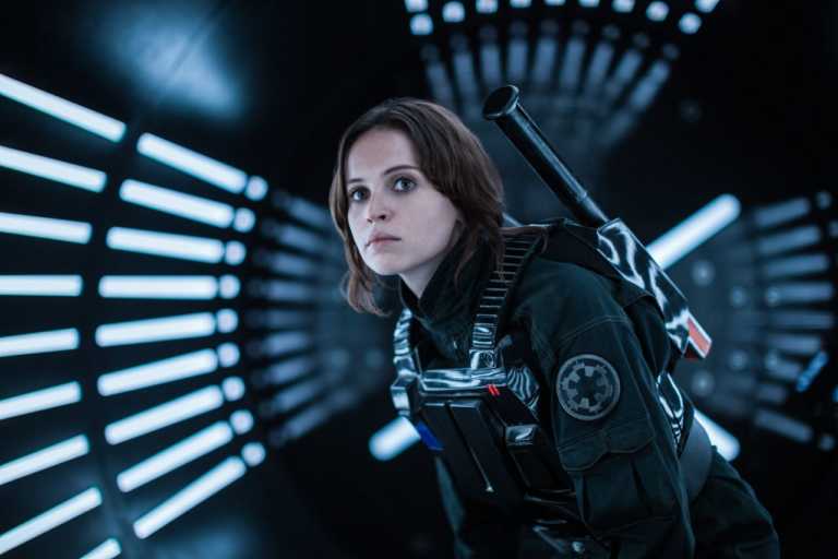 Star Wars: Gli Ultimi Jedi, un Easter Egg del film era già in Rogue One Star Wars: Gli Ultimi Jedi, un Easter Egg del film era già in Rogue One
