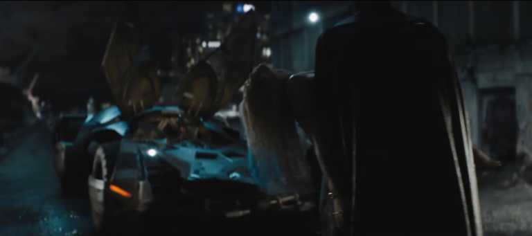 Suicide Squad: un incredibile cosplay di Batman e Harley Quinn Suicide Squad: un incredibile cosplay di Batman e Harley Quinn