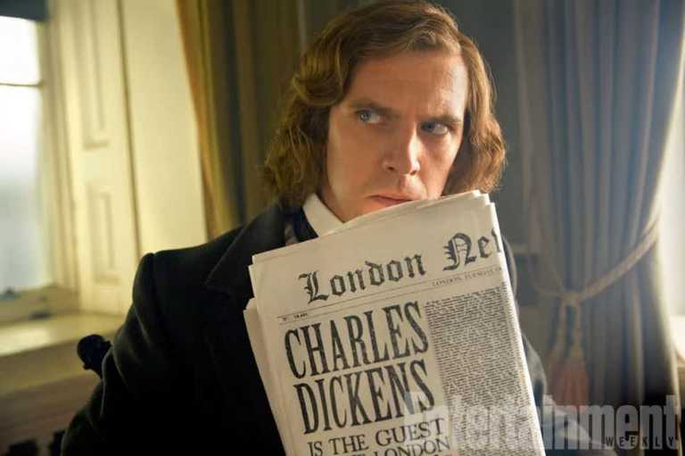 The Man Who Invented Christmas: Dan Stevens nella prima foto dal biopic di Charles Dickens