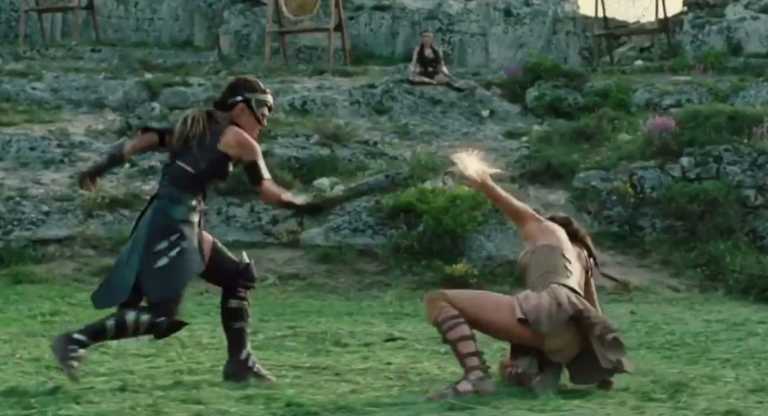 Wonder Woman: Antiope nella nuova foto Wonder Woman: Antiope nella nuova foto