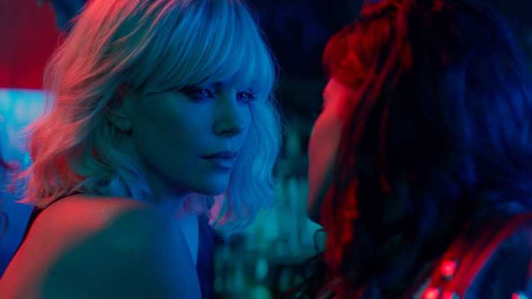 Charlize Theron protagonista dei primi teaser di Atomic Blonde Charlize Theron protagonista dei primi teaser di Atomic Blonde
