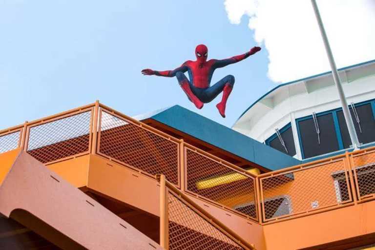 Spider-Man Homecoming: Peter e Spidey nelle nuove foto Spider-Man Homecoming: Peter e Spidey nelle nuove foto
