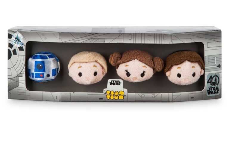 Star Wars: svelato il merchandising per il 40° anniversario Star Wars: svelato il merchandising per il 40° anniversario