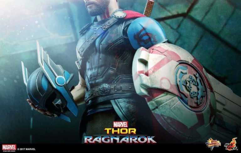 Thor Ragnarok: l’elmo del figlio di Odino da vicino Thor Ragnarok: l’elmo del figlio di Odino da vicino