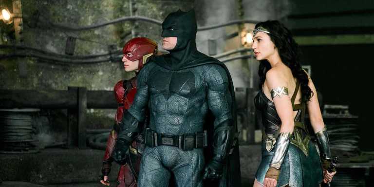 Justice League: gli eroi diventano i Sette Samurai nella nuova fanart Justice League: gli eroi diventano i Sette Samurai nella nuova fanart