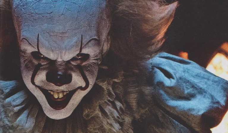IT: due nuove inquietanti immagini di Pennywise IT: due nuove inquietanti immagini di Pennywise