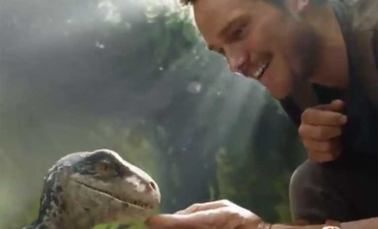 Jurassic World: Il Regno Distrutto, Chris Pratt e un tenero “cucciolo” nel teaser trailer Jurassic World: Il Regno Distrutto, Chris Pratt e un tenero “cucciolo” nel teaser trailer