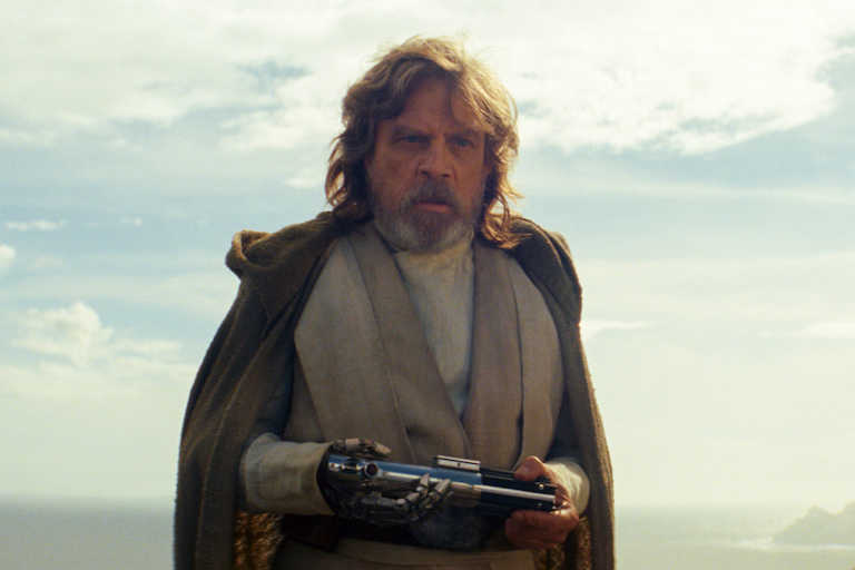 Star Wars: L&rsquo;Ascesa di Skywalker, il mistero della &ldquo;spada sbagliata&rdquo;