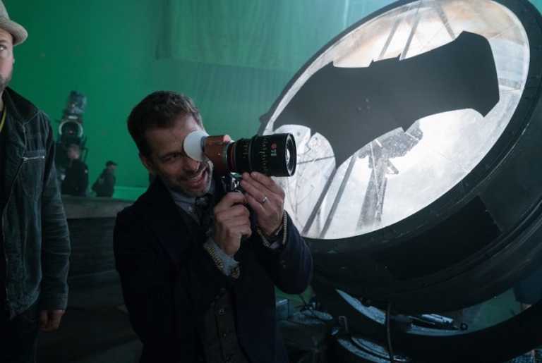 Zack Snyder rivela il suo Batsuit preferito dai fumetti