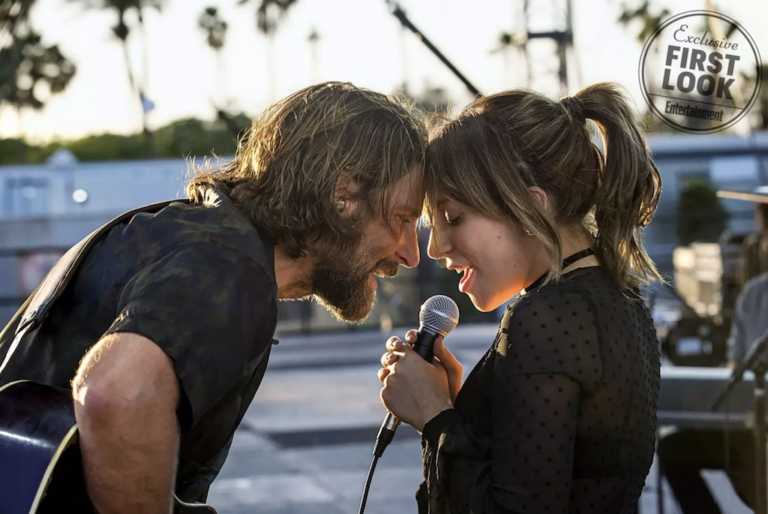 È nata una stella: Lady Gaga e Bradley Cooper nella prima foto È nata una stella: Lady Gaga e Bradley Cooper nella prima foto