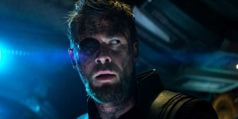 Avengers: Infinity War, un giocattolo mostra la nuova arma di Thor Avengers: Infinity War, un giocattolo mostra la nuova arma di Thor
