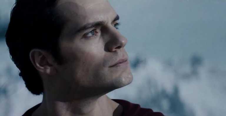 Man of Steel 2: Henry Cavill torner&agrave;, ma a una condizione?