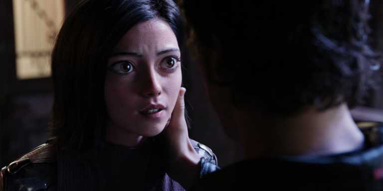 Alita: L’angelo della Battaglia conquista la cover di Empire Alita: L’angelo della Battaglia conquista la cover di Empire