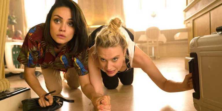 The Spy Who Dumped Me: Mila Kunis e Kate McKinnon nel primo trailer The Spy Who Dumped Me: Mila Kunis e Kate McKinnon nel primo trailer