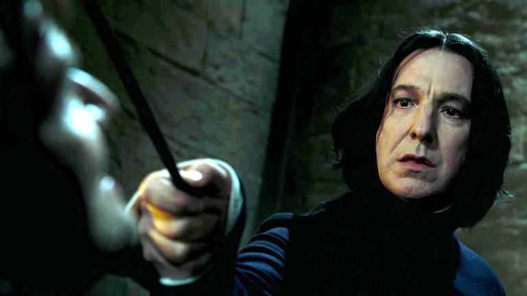 Piton: 10 misteri risolti sul personaggio di Harry Potter Piton: 10 misteri risolti sul personaggio di Harry Potter
