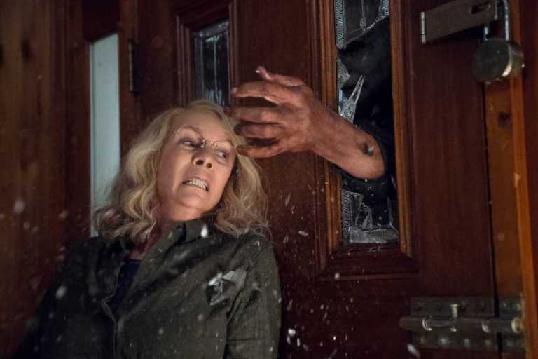 Halloween: Michael Myers contro Laurie nelle prime immagini del sequel Halloween: Michael Myers contro Laurie nelle prime immagini del sequel