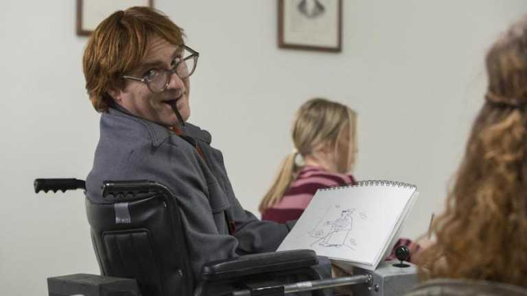 Don&rsquo;t Worry: recensione del film di Gus Van Sant con Joaquin Phoenix