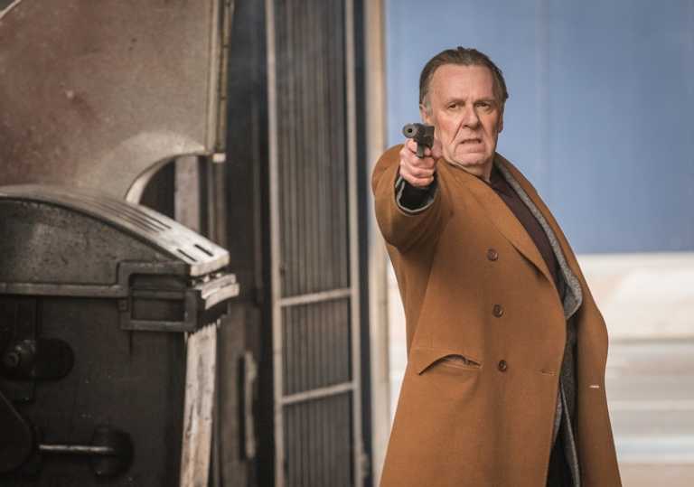 #RomaFF13: Dead in a Week (Or Your Money Back), la recensione del film con Tom Wilkinson