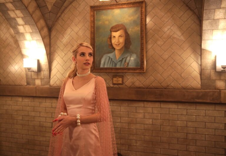 Madame Web: Emma Roberts d&agrave; un indizio importante sul suo misterioso personaggio