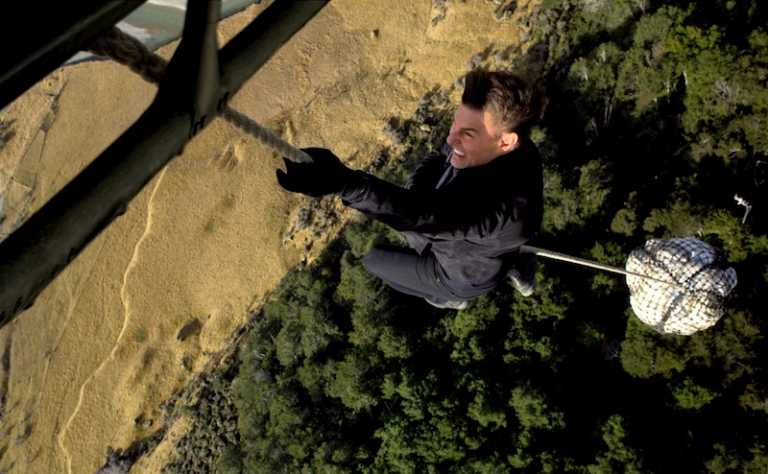 Mission Impossible 7: lo stunt pi&ugrave; pericoloso della carriera di Tom Cruise nel footage del CinemaCon